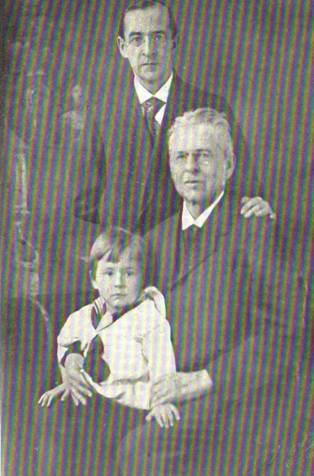 Albert Hiorth med far og Frederik Hiorth.jpg
